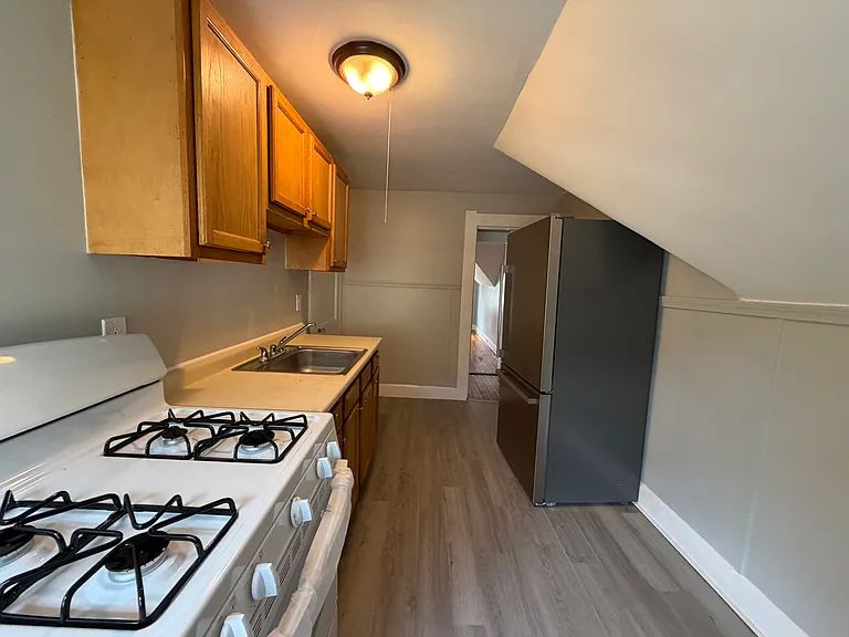 139 Prospect St #3C — Photo 1