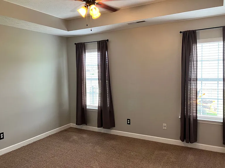 1026 Pusher Pl — Photo 5