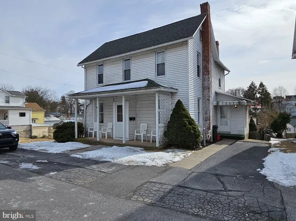 372 E High St, Bellefonte, PA 16823