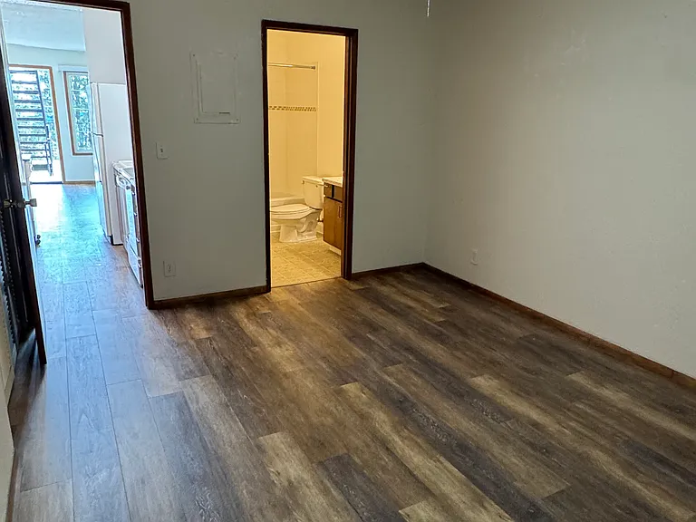 Back bedroom.