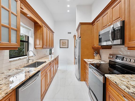 4th image of 2531 Blue Sage Avenue