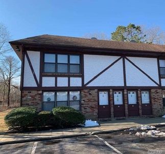 94 Bailey Ct, Middle Island, NY, 11953