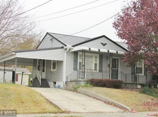 915 S Coldbrook Ave, Chambersburg, PA