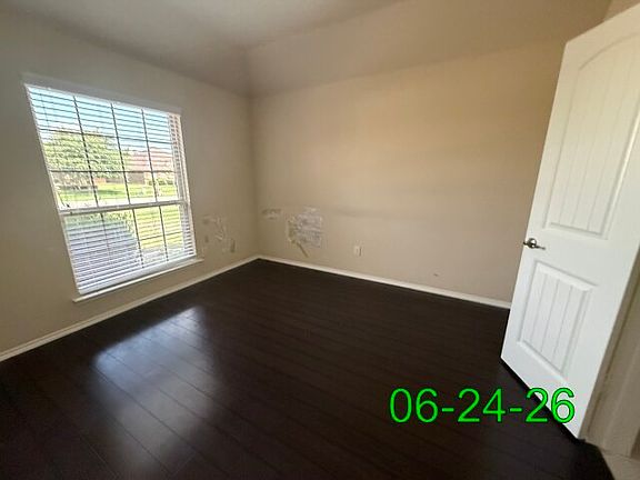 3rd image of 2184 Liriope Ln