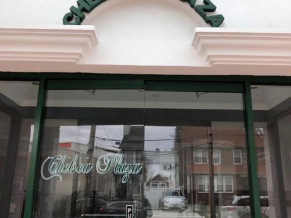 2nd image of 4 Chelsea Pl APT 4D
