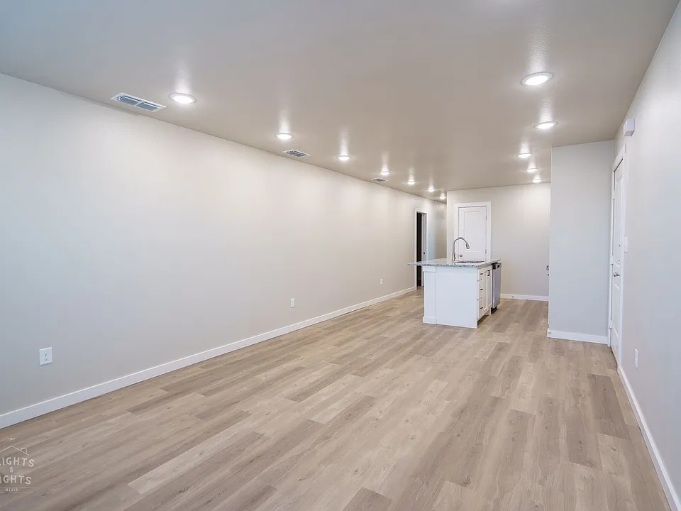 528 Colorado St