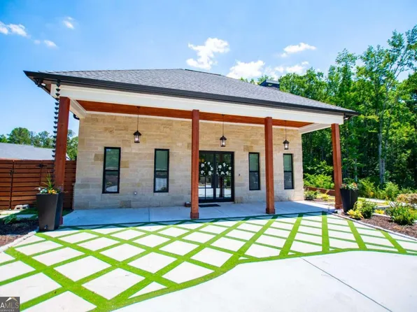 6838 John West Rd, Winston, GA 30187