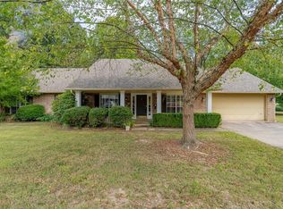 2390 E Kantz Ln N, Fayetteville, AR 72703