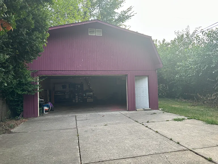 4501 Katherine St — Photo 8