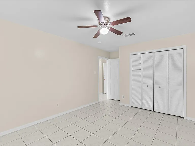 10606 Beckfield Dr — Photo 35