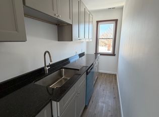 542 Grafton St Unit 2, Worcester, MA 01604