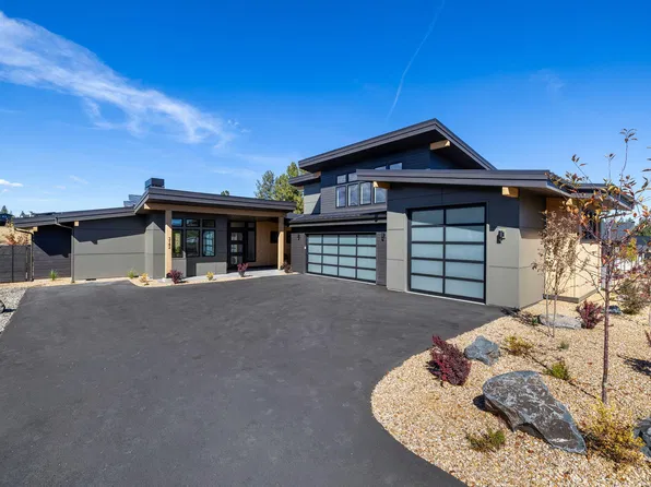 3142 NW Crossing Dr Lot 227, Bend, OR 97703