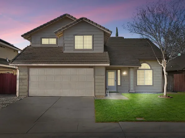 2305 Park Brae Way, Modesto, CA 95358