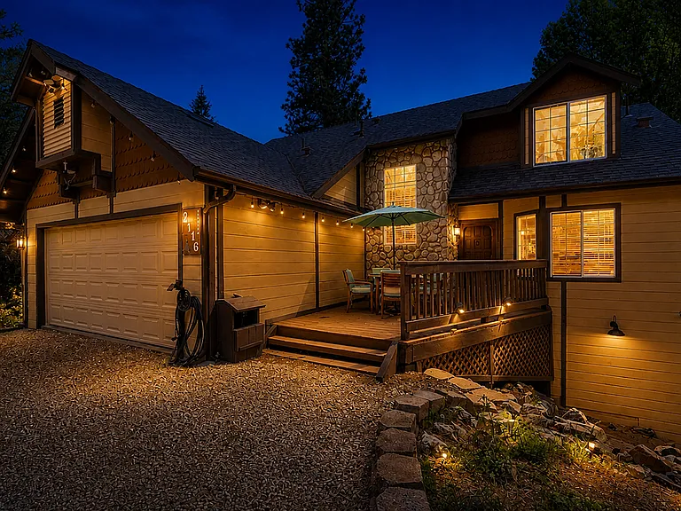 2116 Bernina Dr — Photo 14