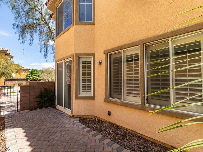 11230 Corsica Mist Ave — Photo 52