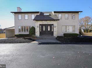 220 W Landing Rd, Blackwood, NJ 08012