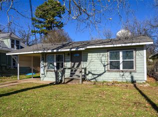1023 W Bullock St, Denison, TX 75020