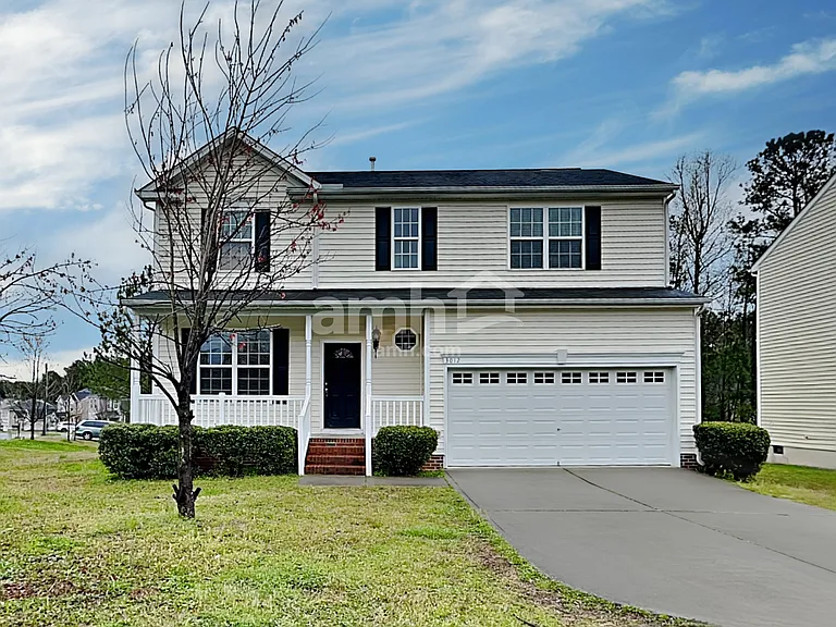 3012 Cardinal Lake Dr — Photo 1