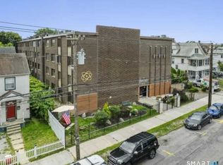 Hampshire House, Bridgeport, CT 06605