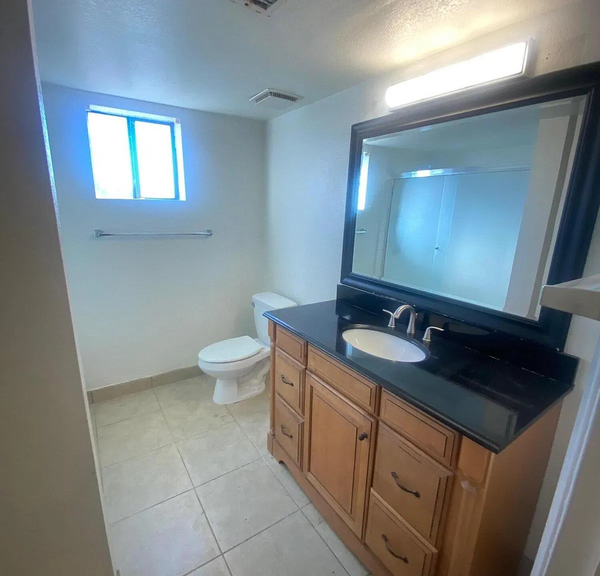 3 bed, 1880 sqft, $1,850 — Photo 4