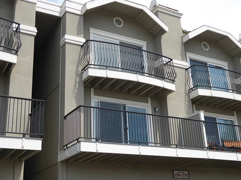 10 Professional Center Pkwy #26 — Photo 2