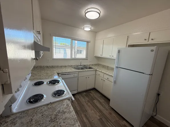 Lila Gardens, 288 Orlando St APT 12, El Cajon, CA 92021