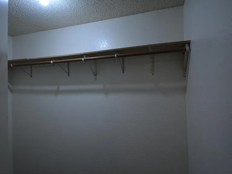 606 Starlinda Ct #B — Photo 13