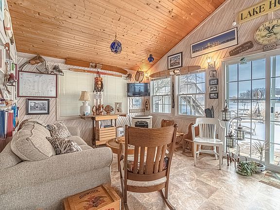 4th image of 31472 S Lake Shore Dr