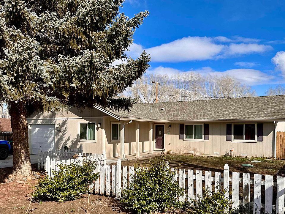 1st image of 472-900 Adele Ct