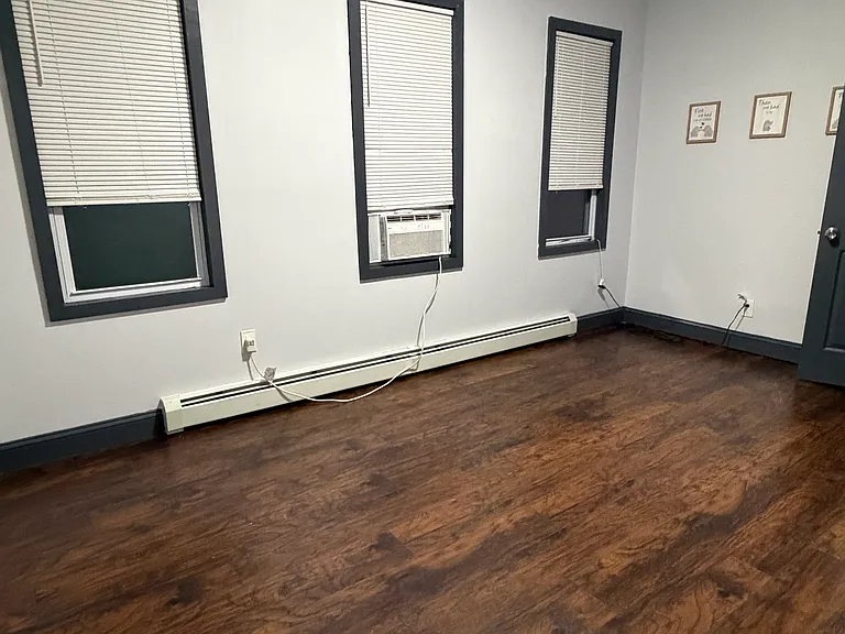 4756 Alhambra Ave — Photo 3