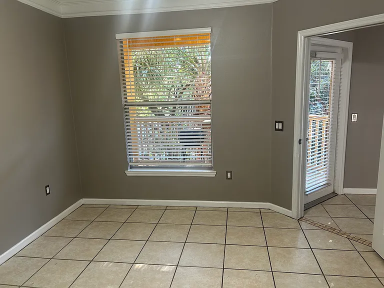 8848 Villa View Cir #308 — Photo 10