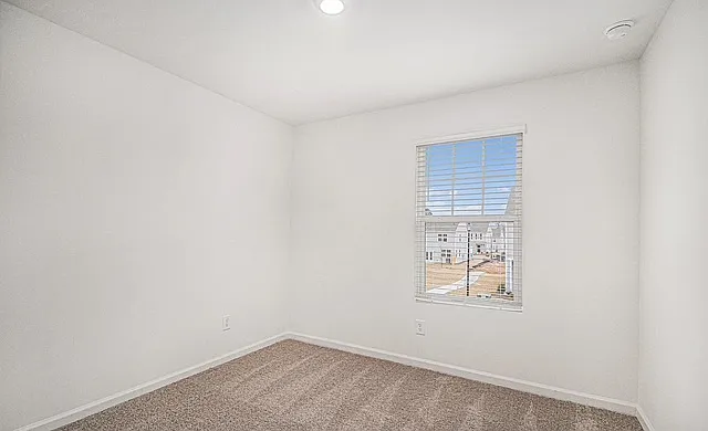 626 Jervis Way — Photo 10