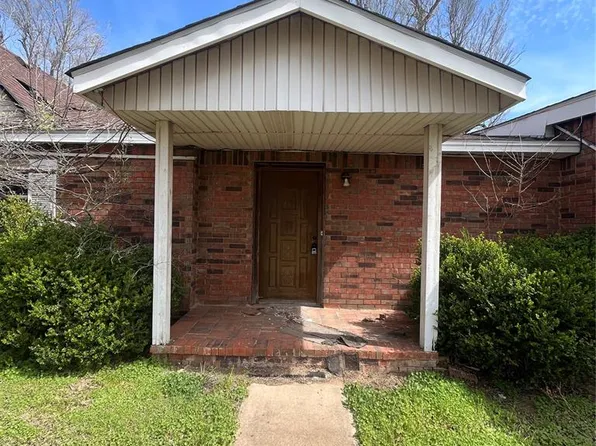 203 E Washington St, Crescent, OK 73028