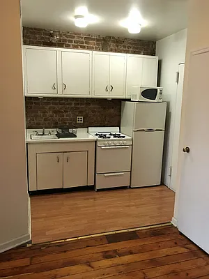 Rented by Ironwood Property Mgmt | media 5