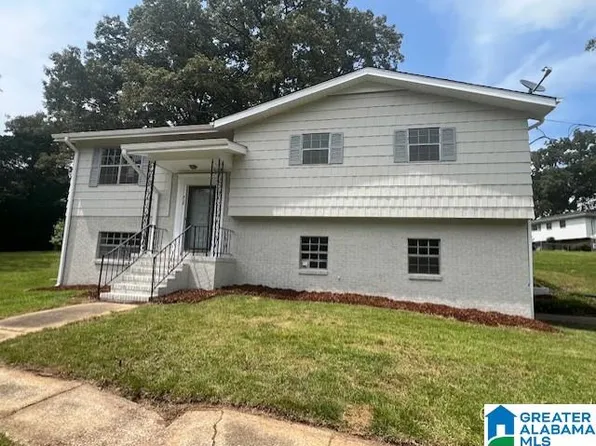 408 Albert Dr, Gardendale, AL 35071