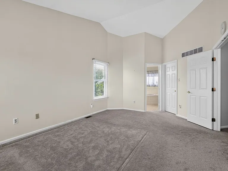 402 Candlewood Way — Photo 22