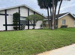 7519 SW 6th Ct, Pompano Beach, FL 33068