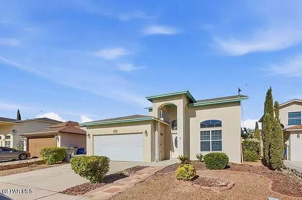 3 bed, 2.5 bath, 1880 sqft, $1,800 — Photo 2