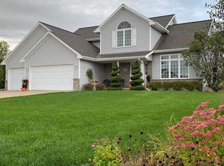 1116 Lansdale Cir, De Pere, WI 54115