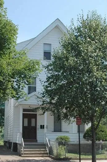 2 bed, 958 sqft, $1,850 — Photo 1