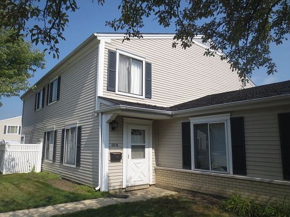 2nd image of 1316 Cove Dr #228-B