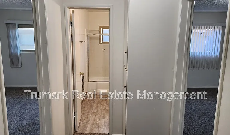 323 N Howard St #6 — Photo 6