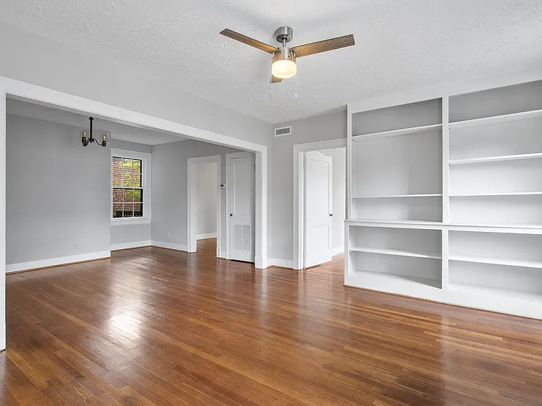210 N Stafford Ave #21 — Photo 9
