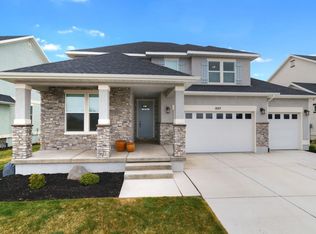 1037 S Yarrow Dr, Mapleton, UT 84664