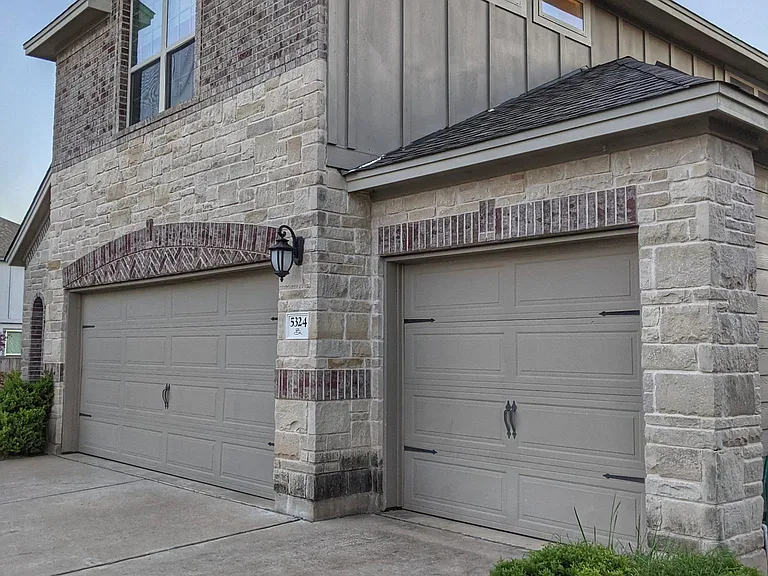 5324 Kara Dr — Photo 3