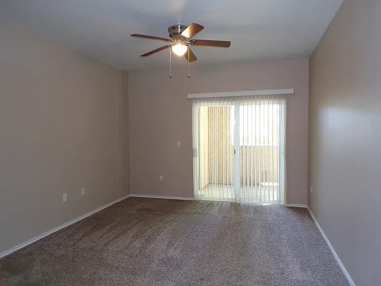 3815 Riviera Grv #101 — Photo 19