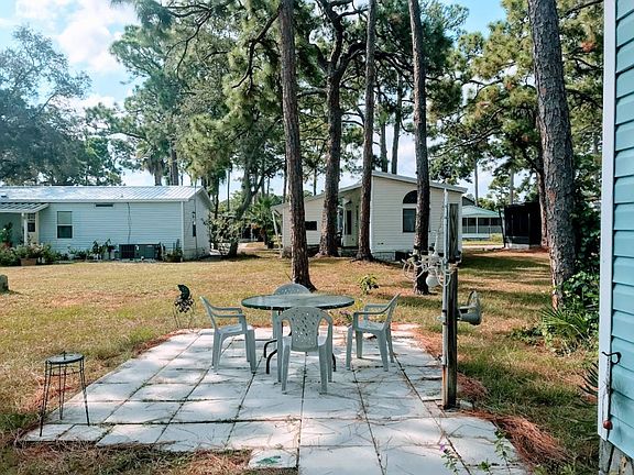 4th image of 2515 Merrman Dr