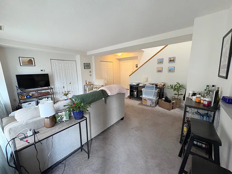 155 Beacon St #1 — Photo 4