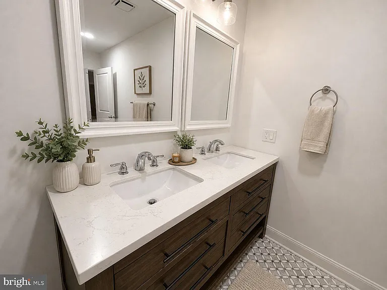 37 Bridge St #201 — Photo 7