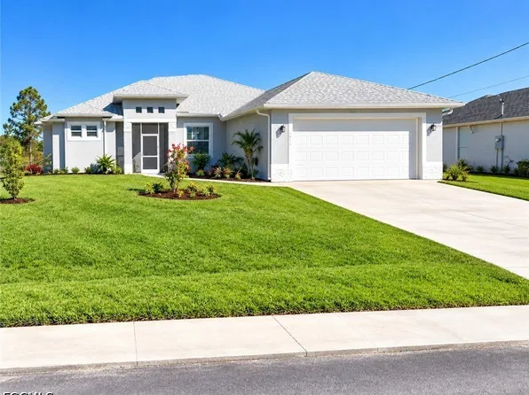 2514 27th St W, Lehigh Acres, FL 33971
